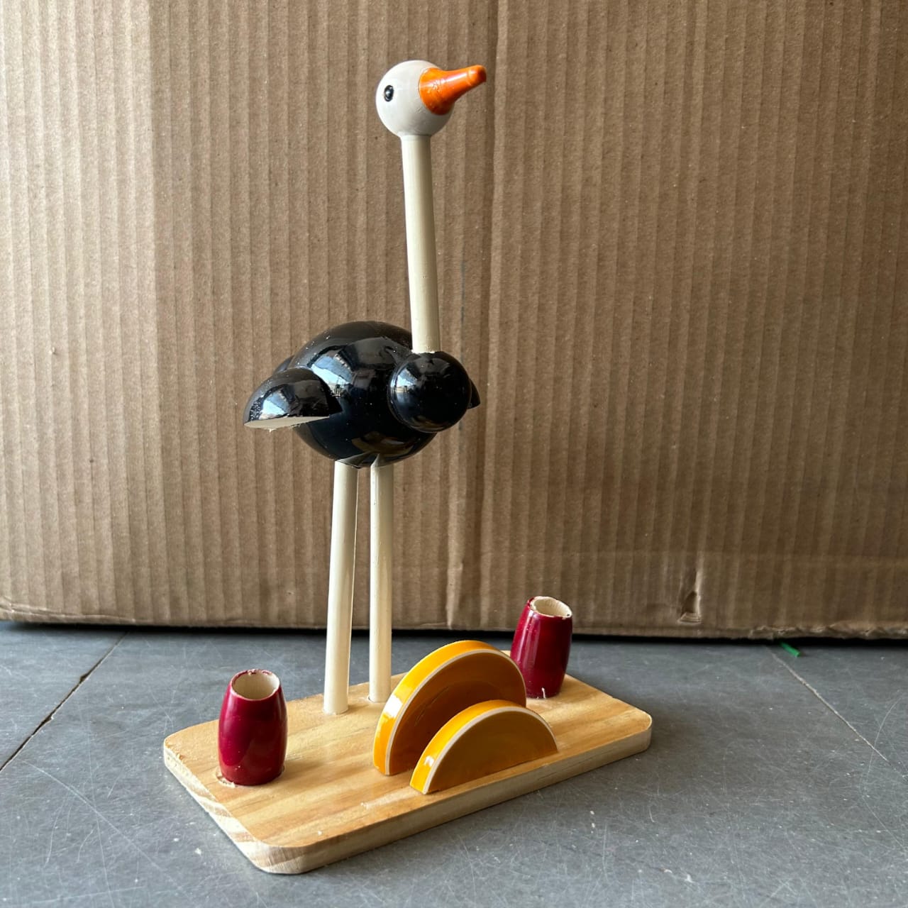 WOODEN OSTRICH PEN STAND