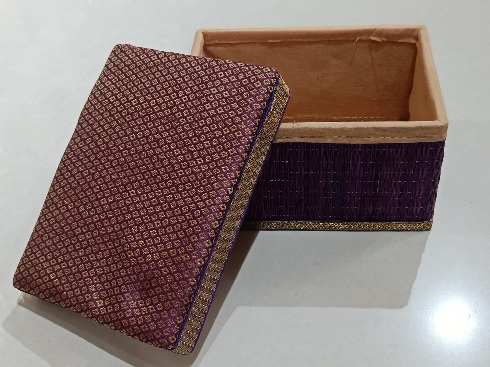 MAT BOXES / GIFT BOXES