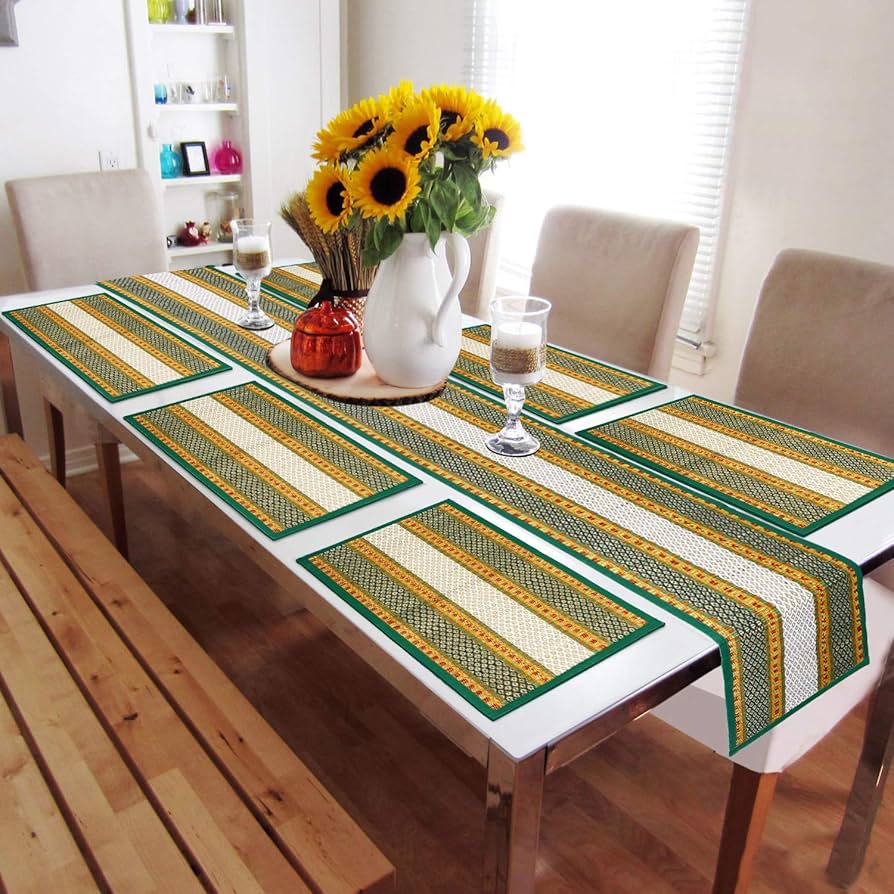 RIVER GRASS DINING SET 1 Runner, 6 table mats (GREEN)