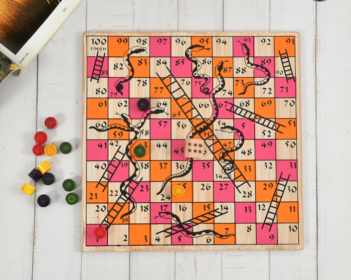 WODDEN 2 IN 1  LUDO AND SNAKE &LADDER GAME